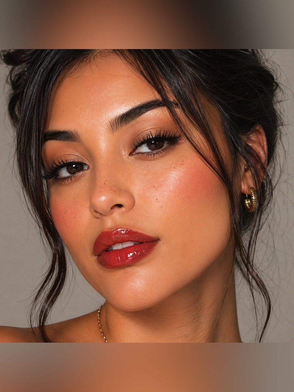 merle norman kiss & hug lip gloss red velvet